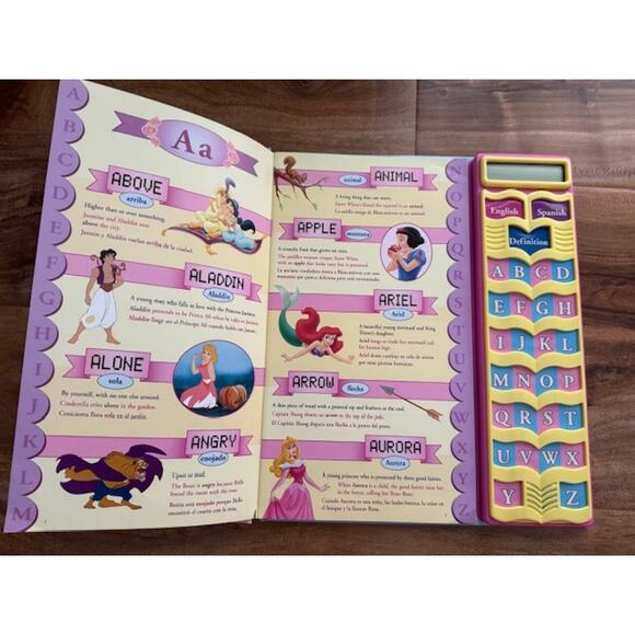 Disney Princess Talking Dictionary Play-a-Sound English & Spanish 400 Word Book - Picture 5 of 12